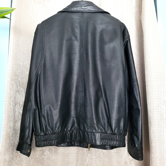 ⭐️Vintage Astro GM Leather Jacket⭐️ - Picture 2 of 5